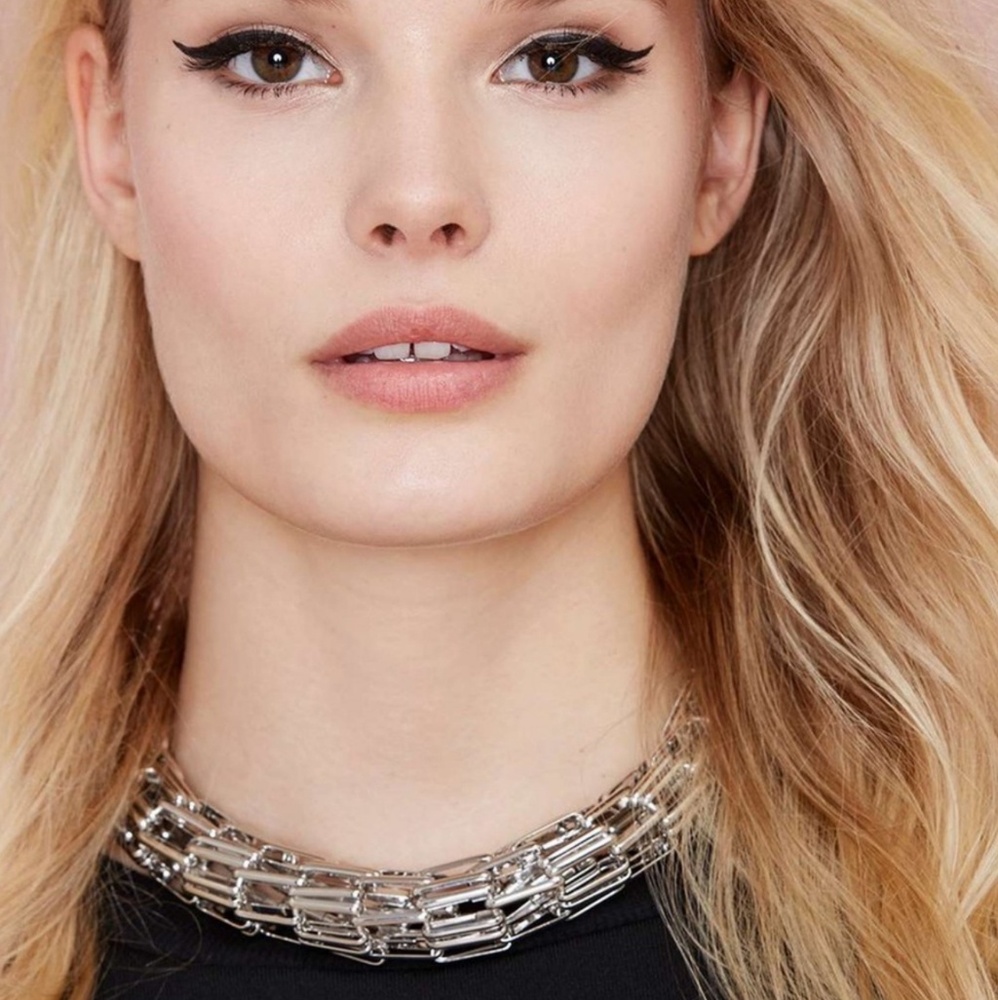 Nasty Gal Chain NWOT